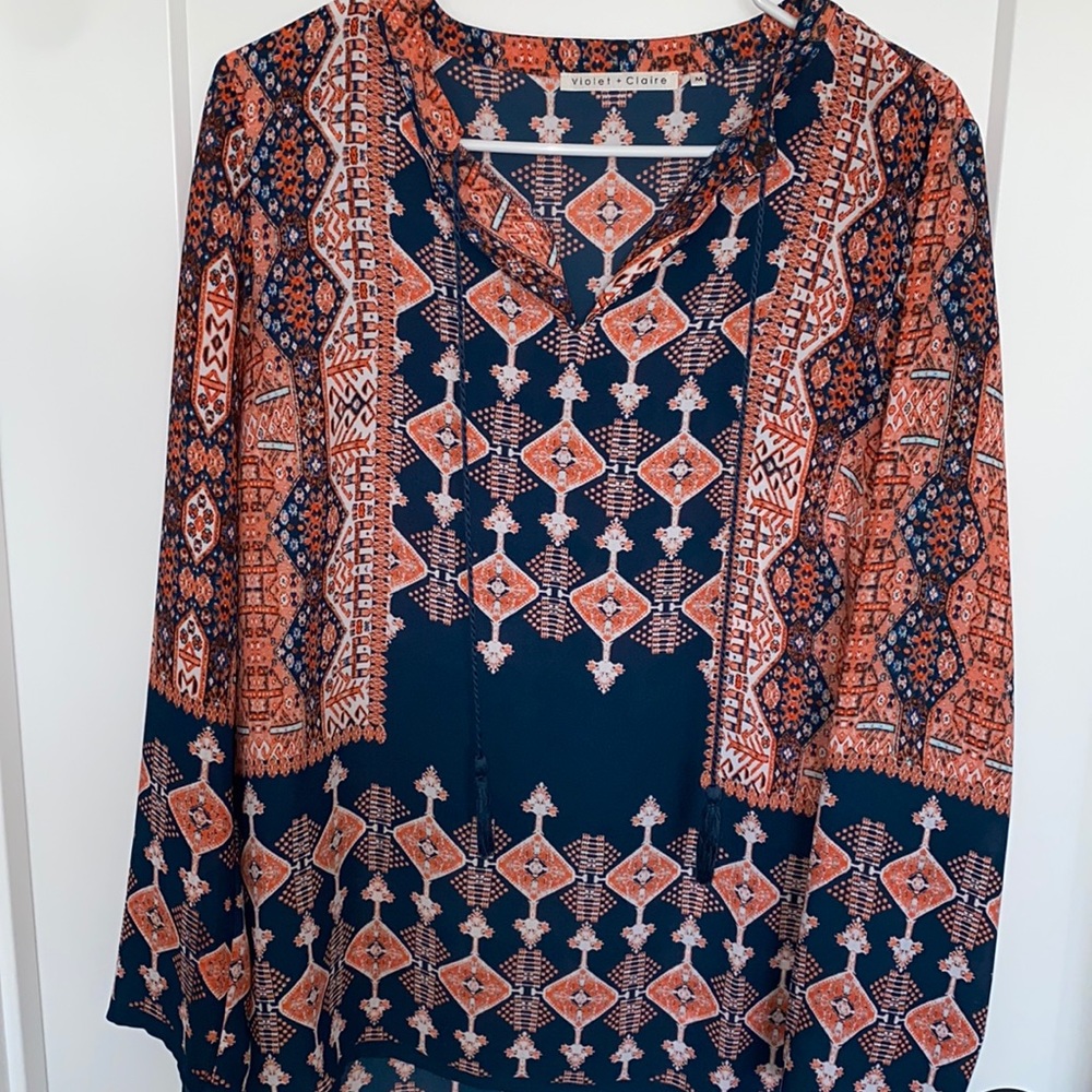 V-neck orange and navy blue long sleeve tunic top